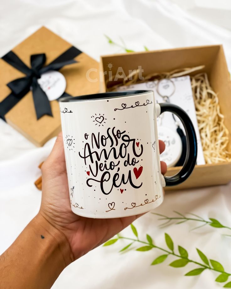 Caneca personalizada romântica - ideia de presente criativo e barato para o Dia dos Namorados