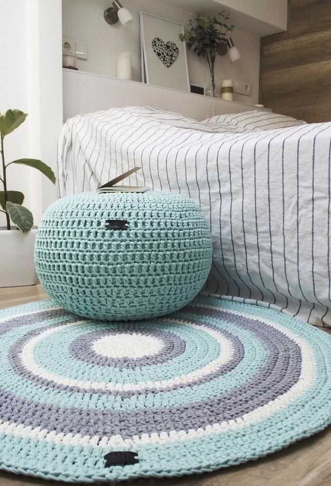 puffe de crochê também pode ser usado na decoração da sua casa